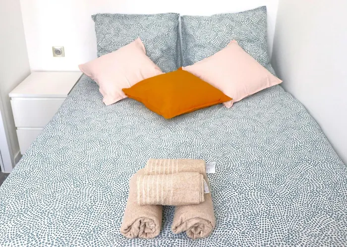 Sublime Appart Hyper-centre Gare 2pers Wifi شقة تروي